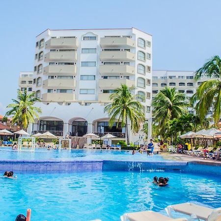 Enna Inn Ixtapa Departamentos Vista Al Mar Esterno foto